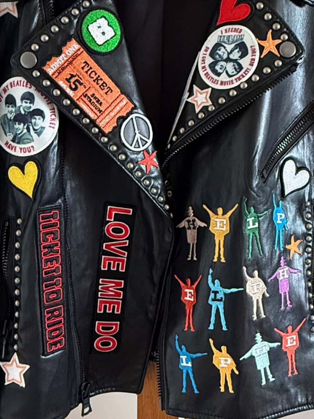Alice & Olivia Beatles Collection Vegan Leather Jacket in Mint Condition - Picture 11 of 11